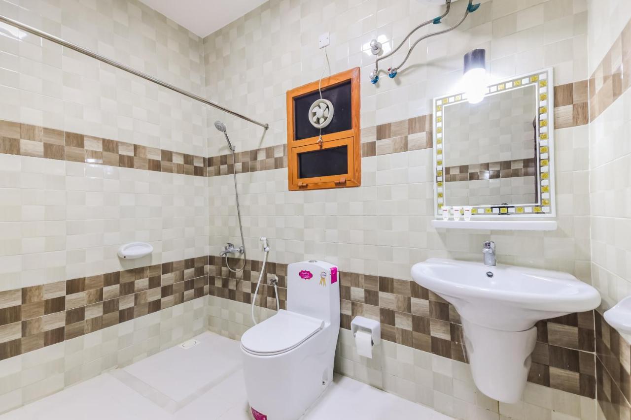 Ras Al Hadd Waves Hotel מראה חיצוני תמונה